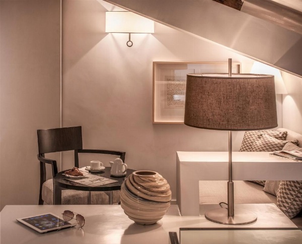 47LuxurySuites - Trevi image 18